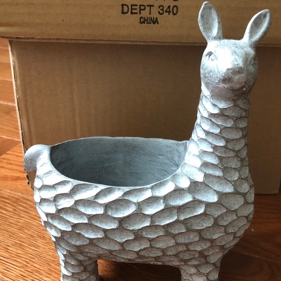 COPY - Pier 1 home decor gray alpaca llama decorative tray - Picture 1 of 4